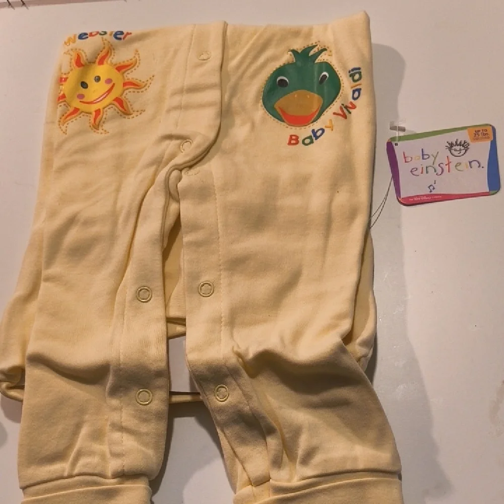 Baby Einstein Layette 9-12 Months
